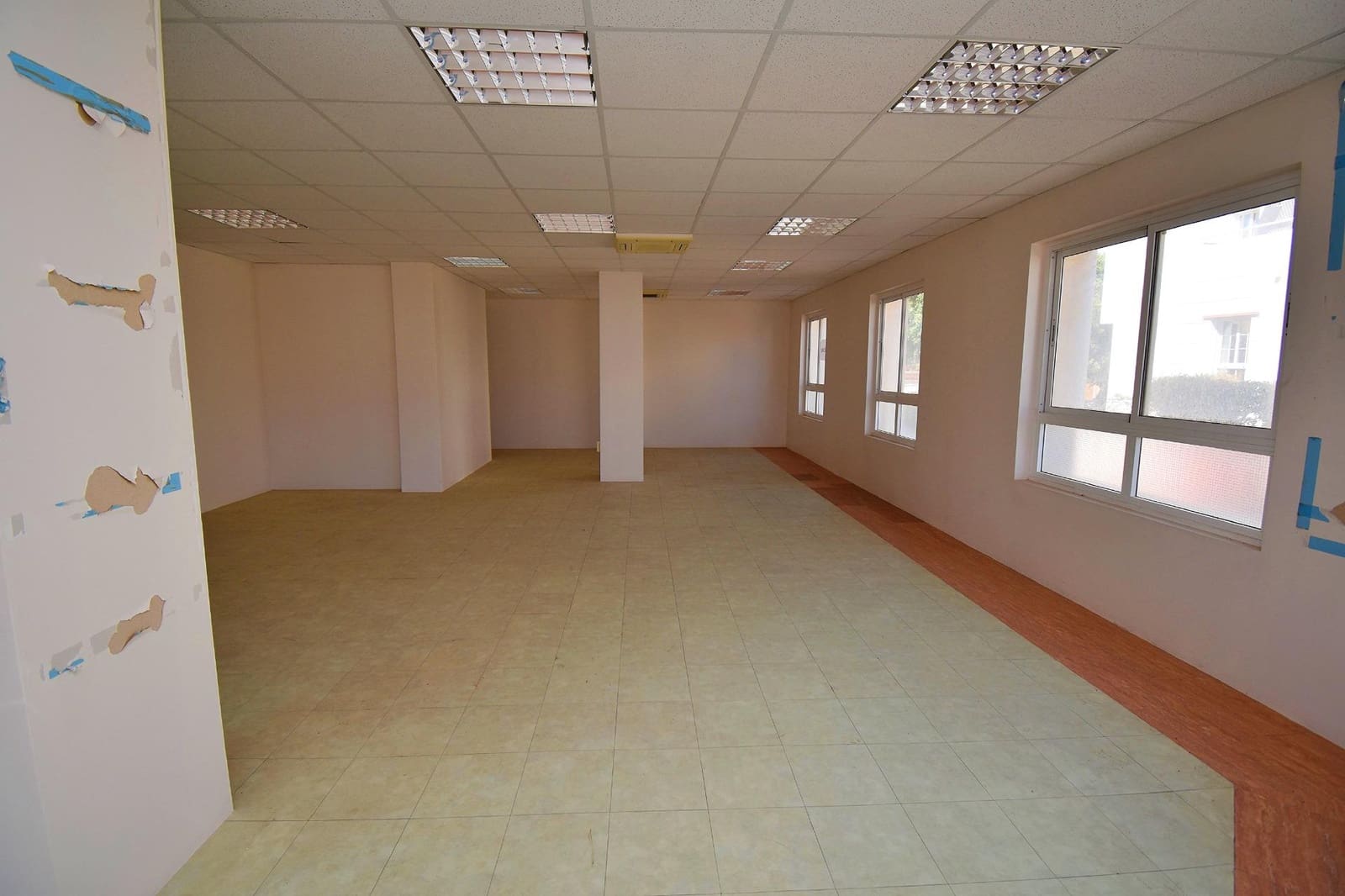 Kontor till salu i El Ejido med garage - 621 500 € (Ref: 7483203)