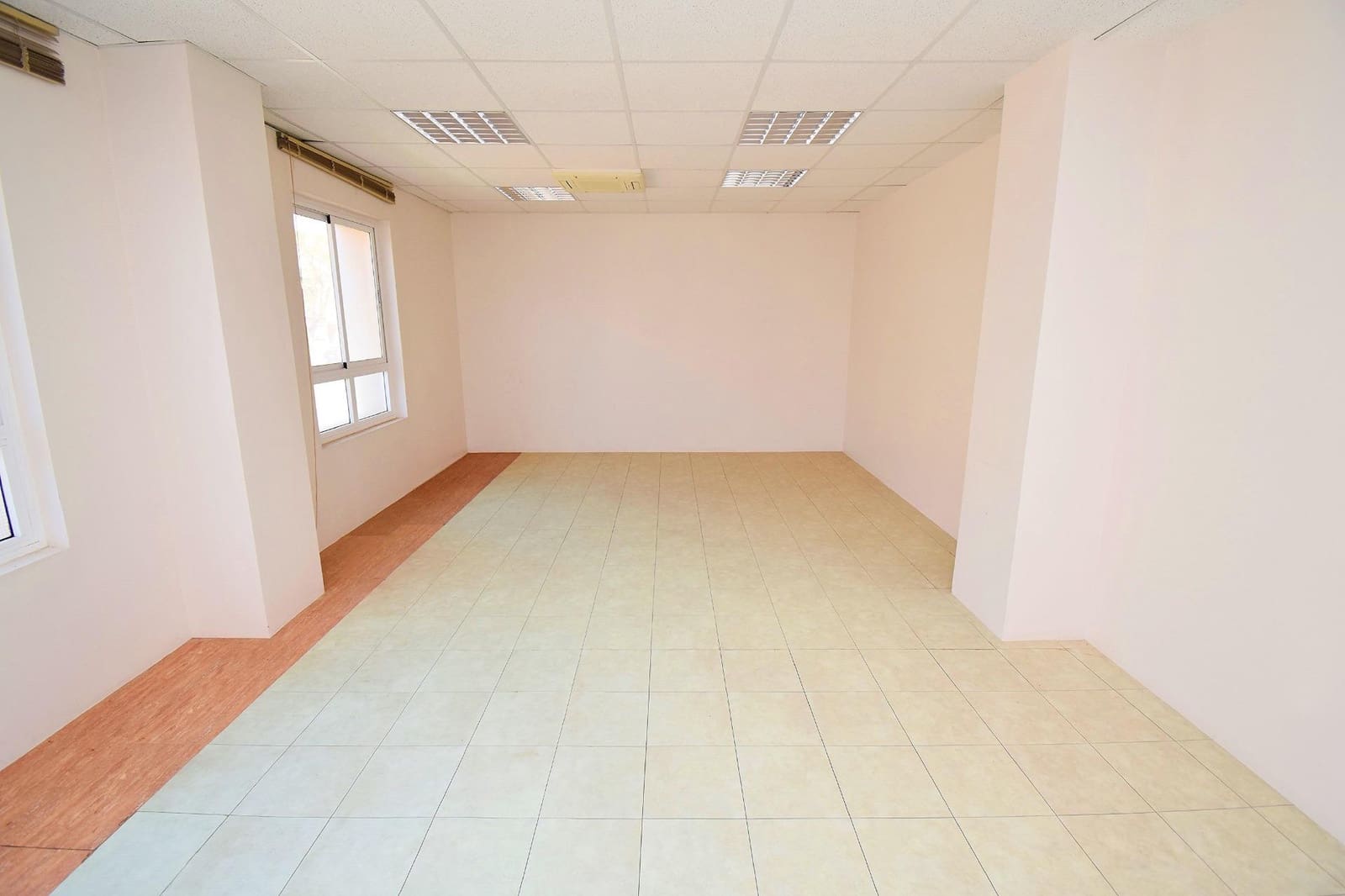 Kontor till salu i El Ejido med garage - 621 500 € (Ref: 7483203)