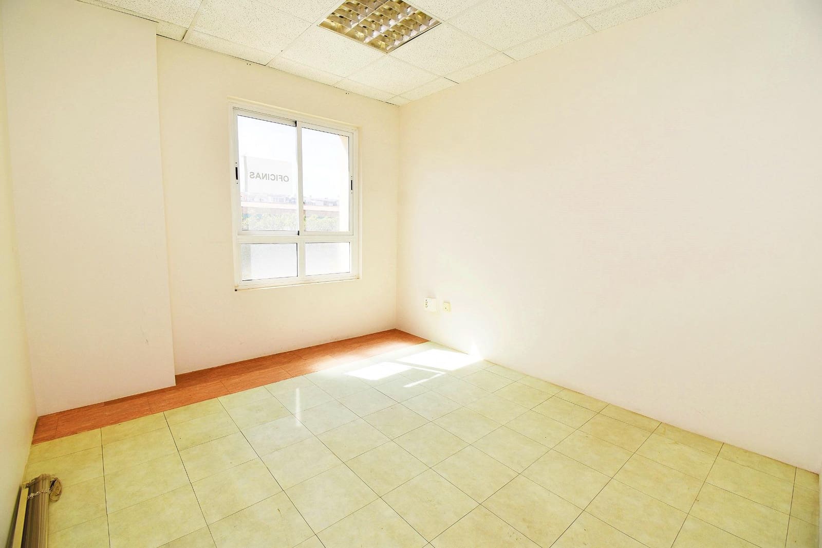 Kontor till salu i El Ejido med garage - 621 500 € (Ref: 7483203)