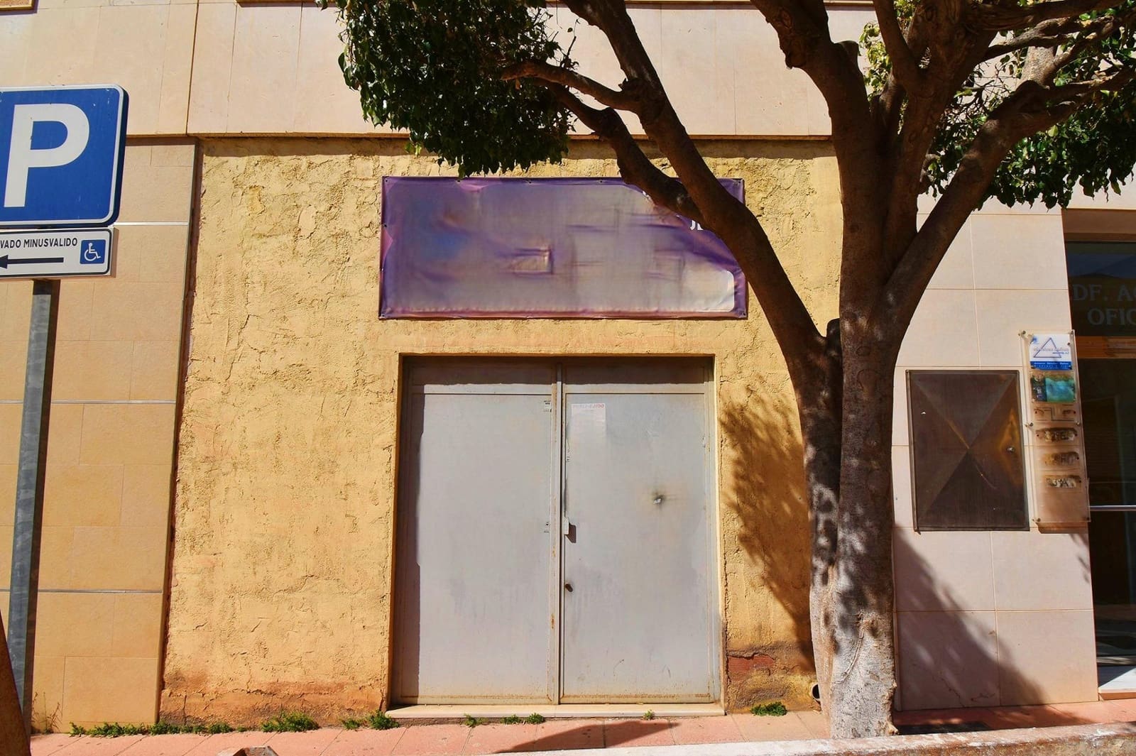 Kontor till salu i El Ejido med garage - 621 500 € (Ref: 7483203)