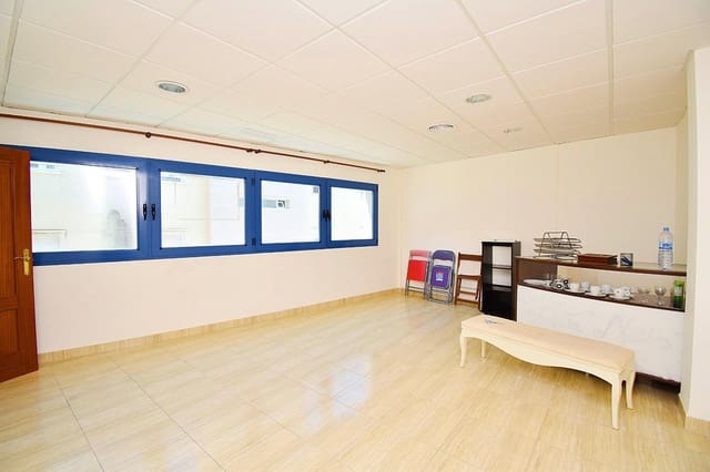 Kontor till salu i El Ejido - 69 000 € (Ref: 7646025)