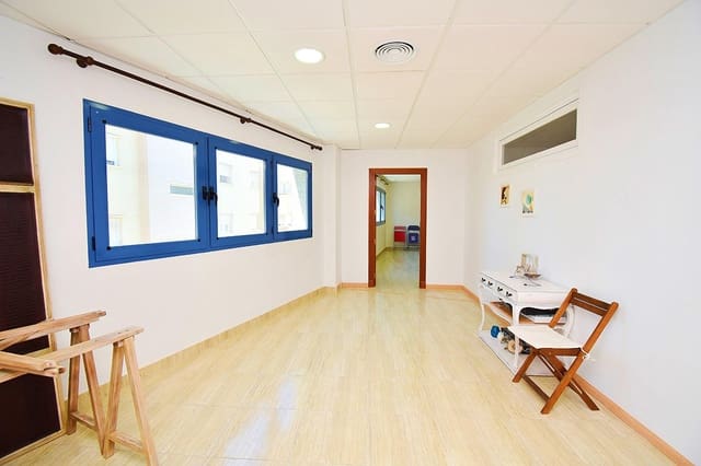 Kontor till salu i El Ejido - 69 000 € (Ref: 7646025)