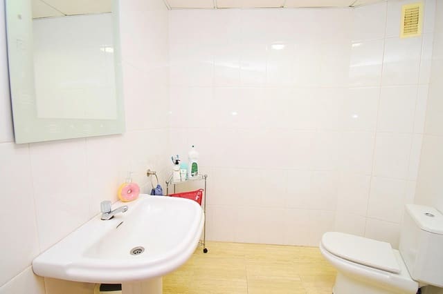 Kontor till salu i El Ejido - 69 000 € (Ref: 7646025)