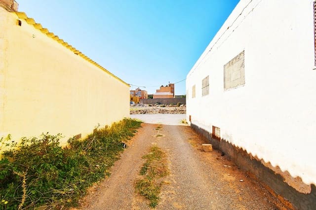 Erhverv til salg i El Ejido med garage - € 59.000 (Ref: 7934414)