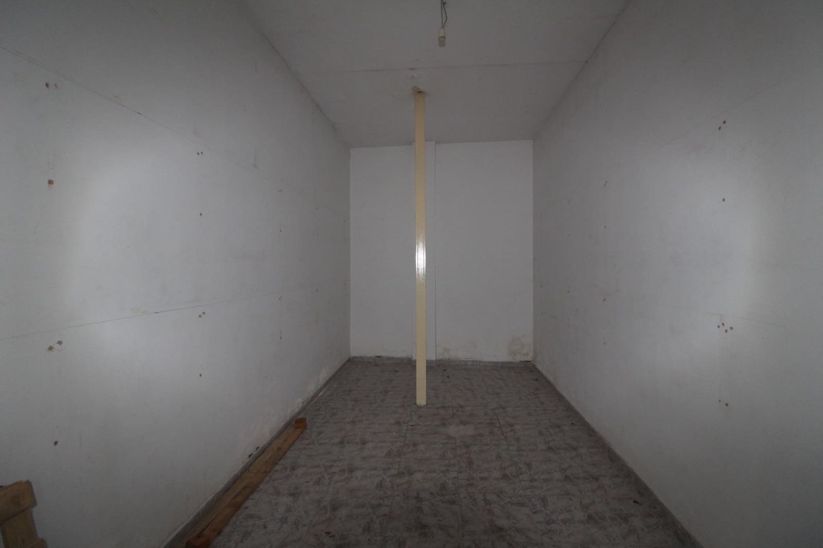 Commercial for rent in El Ejido - € 600 (Ref: 8063766)