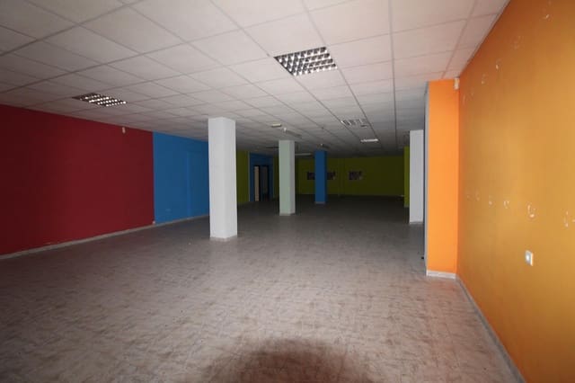 Commercial for rent in El Ejido - € 600 (Ref: 8063766)