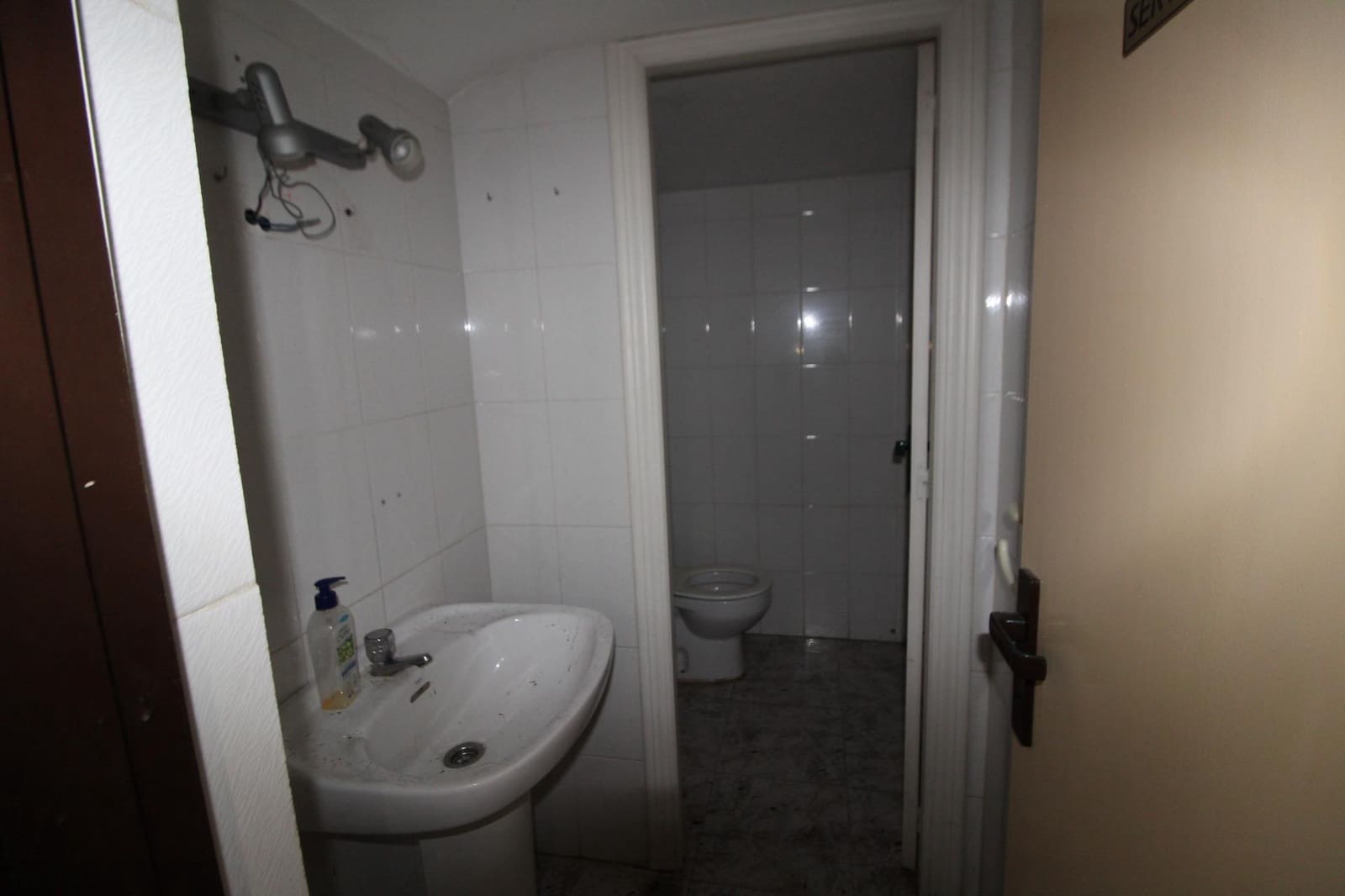 Commercial for rent in El Ejido - € 600 (Ref: 8063766)