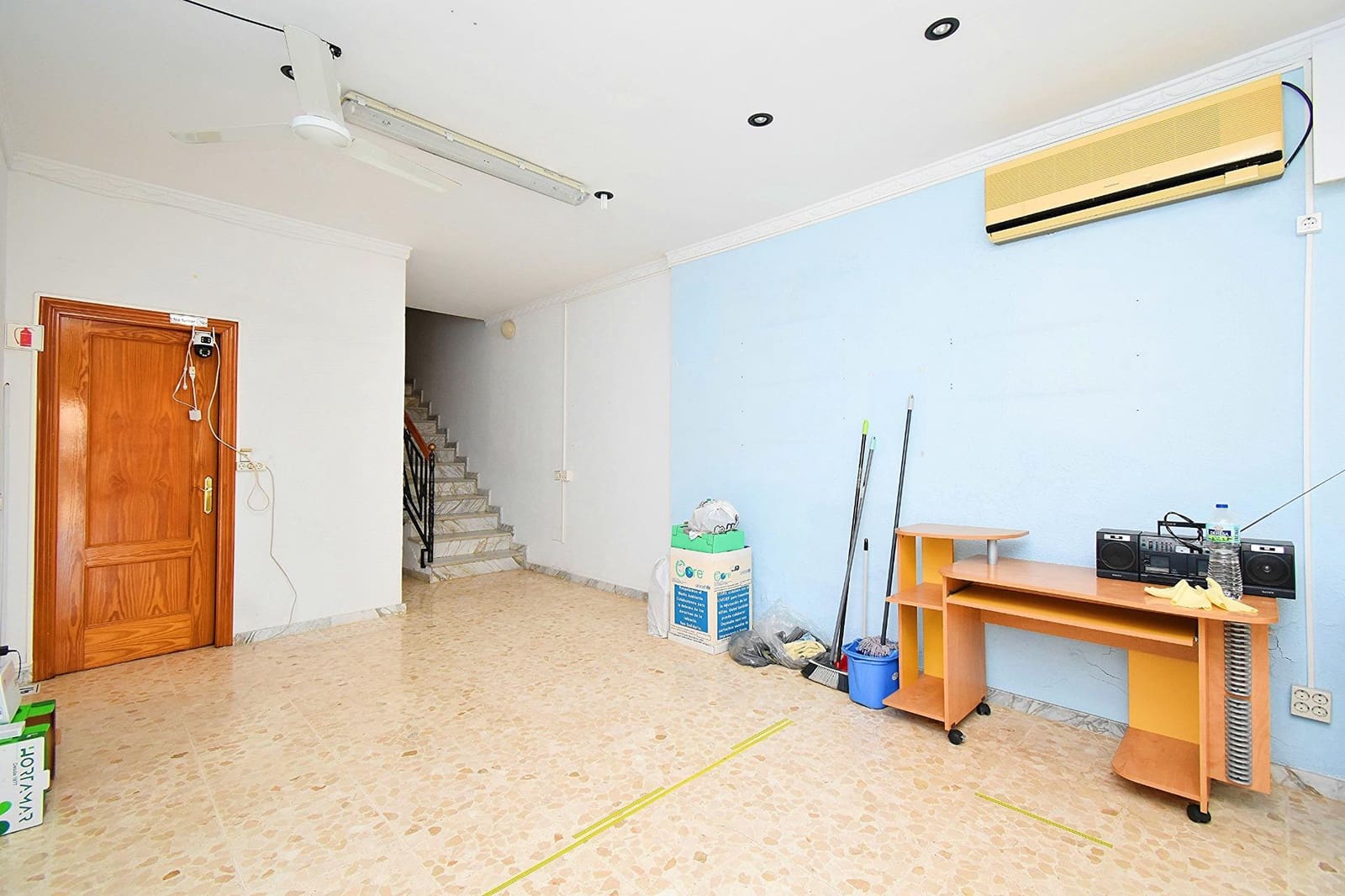 Komercyjne na sprzedaż w Santa Maria del Aguila - 83 900 € (Ref: 8063767)