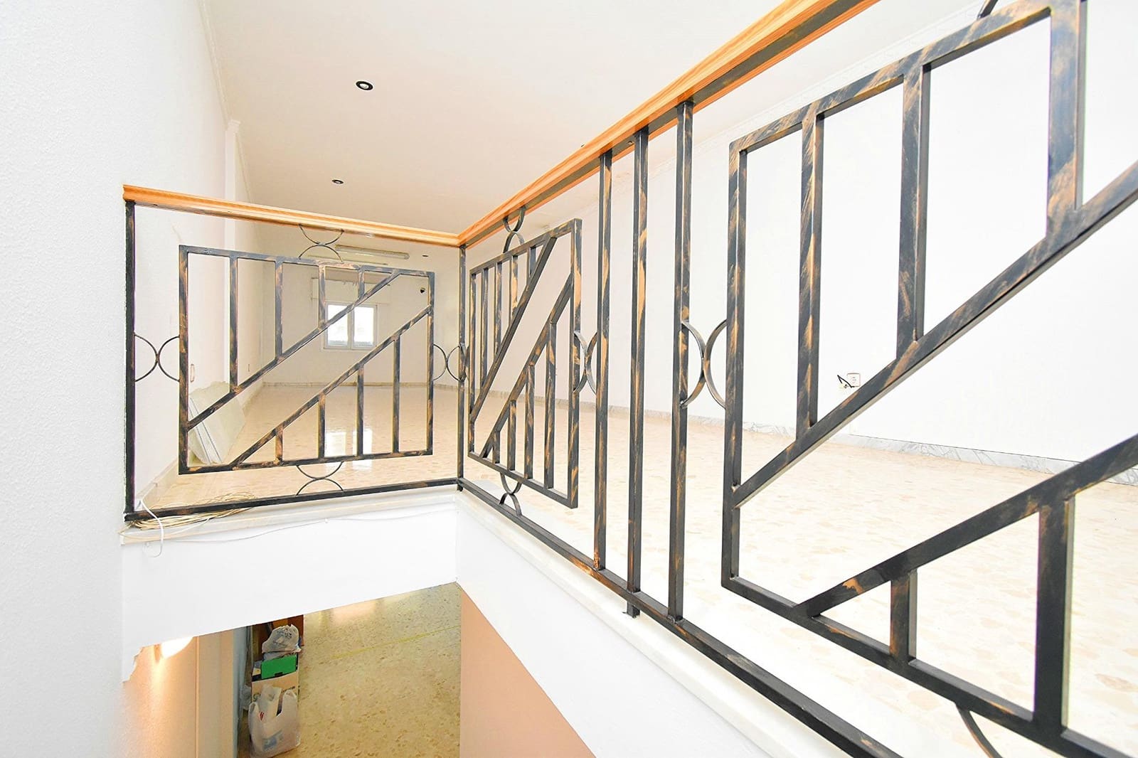 Komercyjne na sprzedaż w Santa Maria del Aguila - 83 900 € (Ref: 8063767)