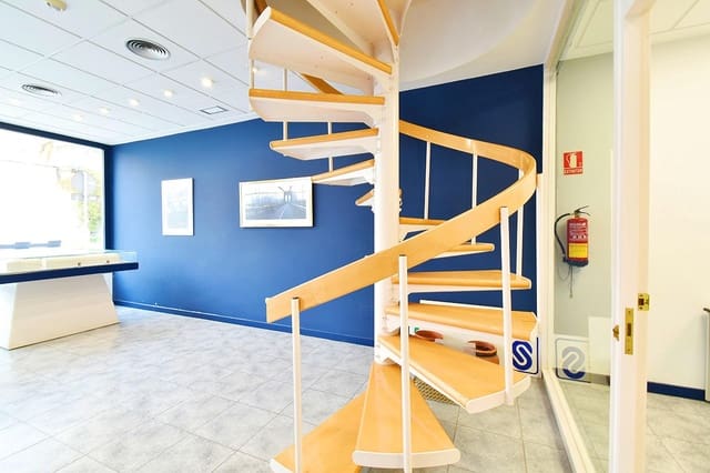 Kontor till salu i El Ejido - 135 000 € (Ref: 8096442)