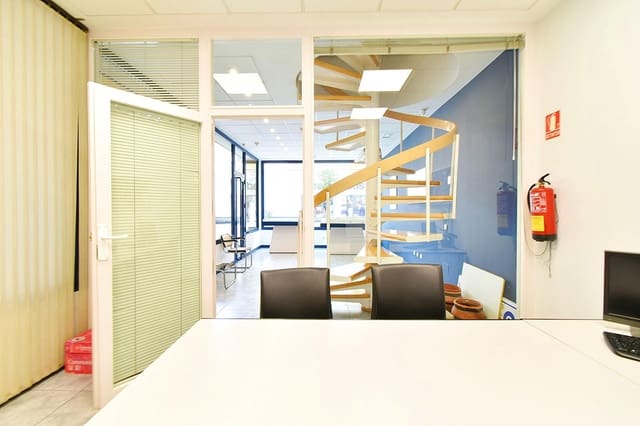 Kontor till salu i El Ejido - 135 000 € (Ref: 8096442)