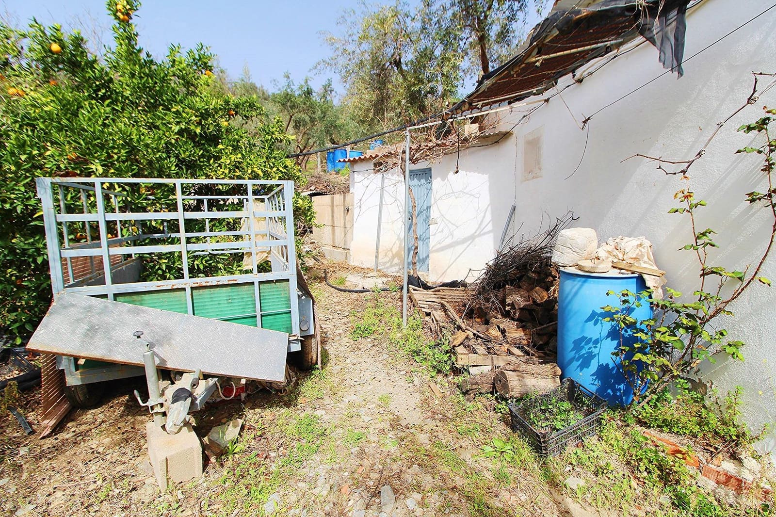 Ubebygd land til salgs i Granada by - € 44 950 (Ref: 8201905)