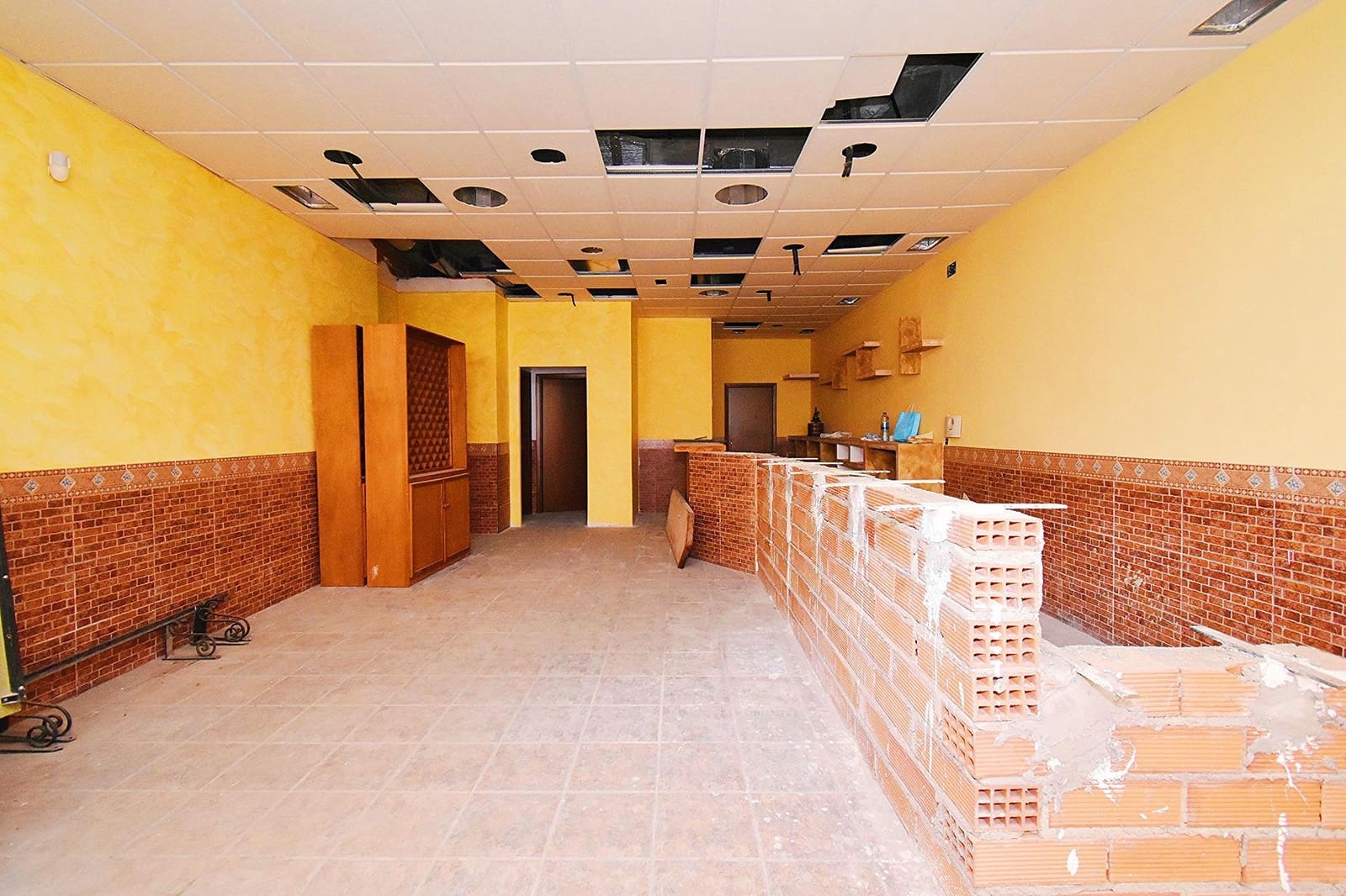 Erhverv til salg i El Ejido - € 64.900 (Ref: 8365882)