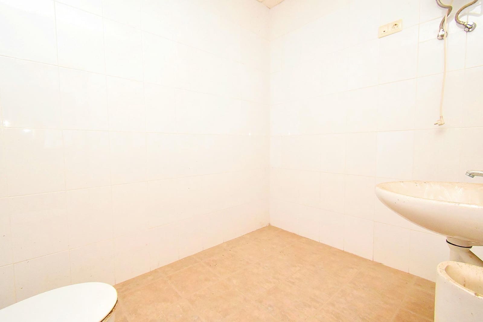 Erhverv til salg i El Ejido - € 64.900 (Ref: 8365882)