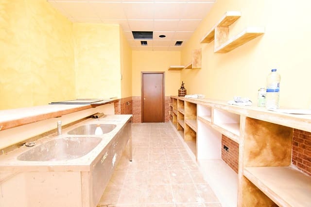 Erhverv til salg i El Ejido - € 64.900 (Ref: 8365882)