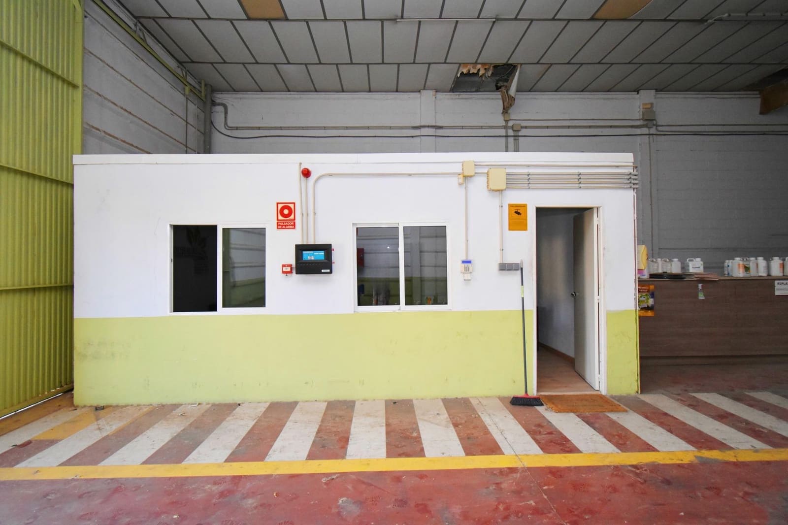 Virksomhed til salg i Santa Maria del Aguila - € 345.000 (Ref: 8428674)