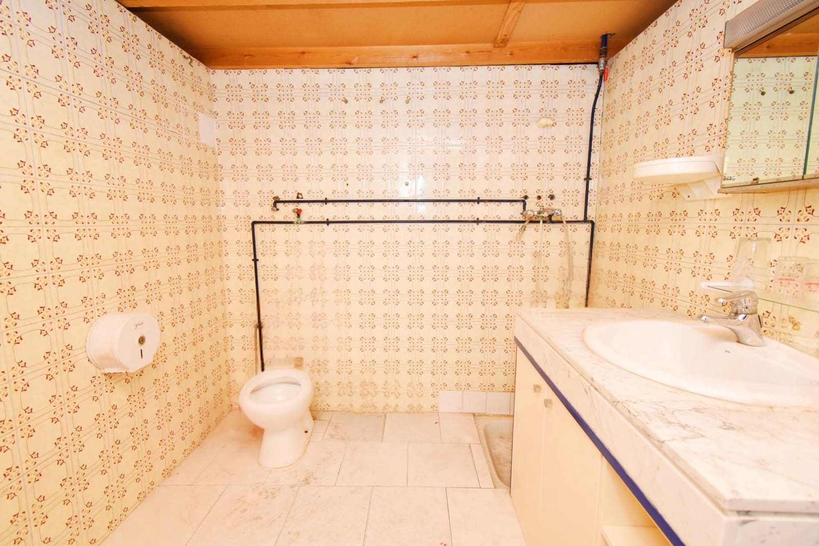 Virksomhed til salg i Santa Maria del Aguila - € 345.000 (Ref: 8428674)