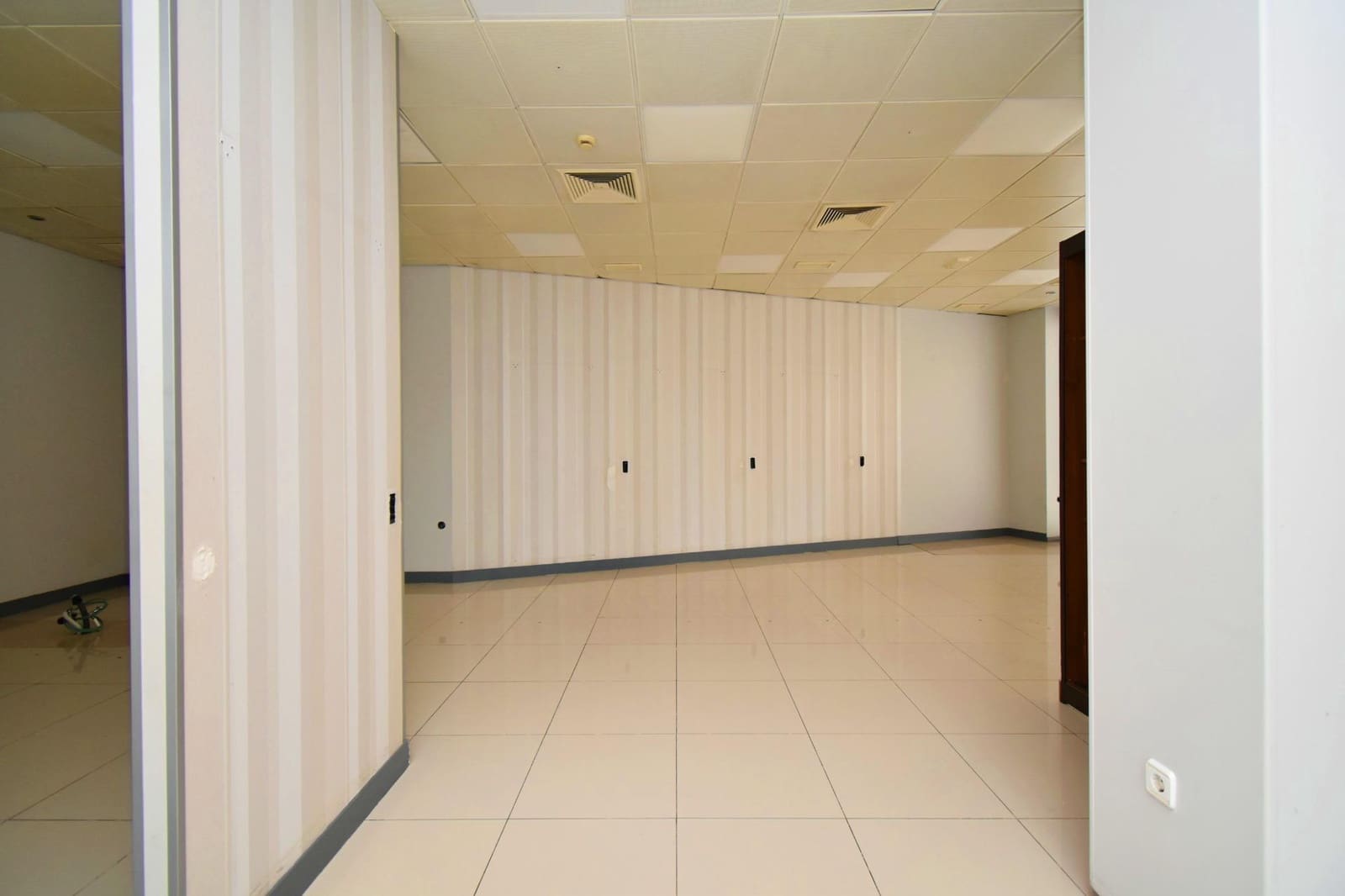 Erhverv til salg i El Ejido - € 228.600 (Ref: 8469506)