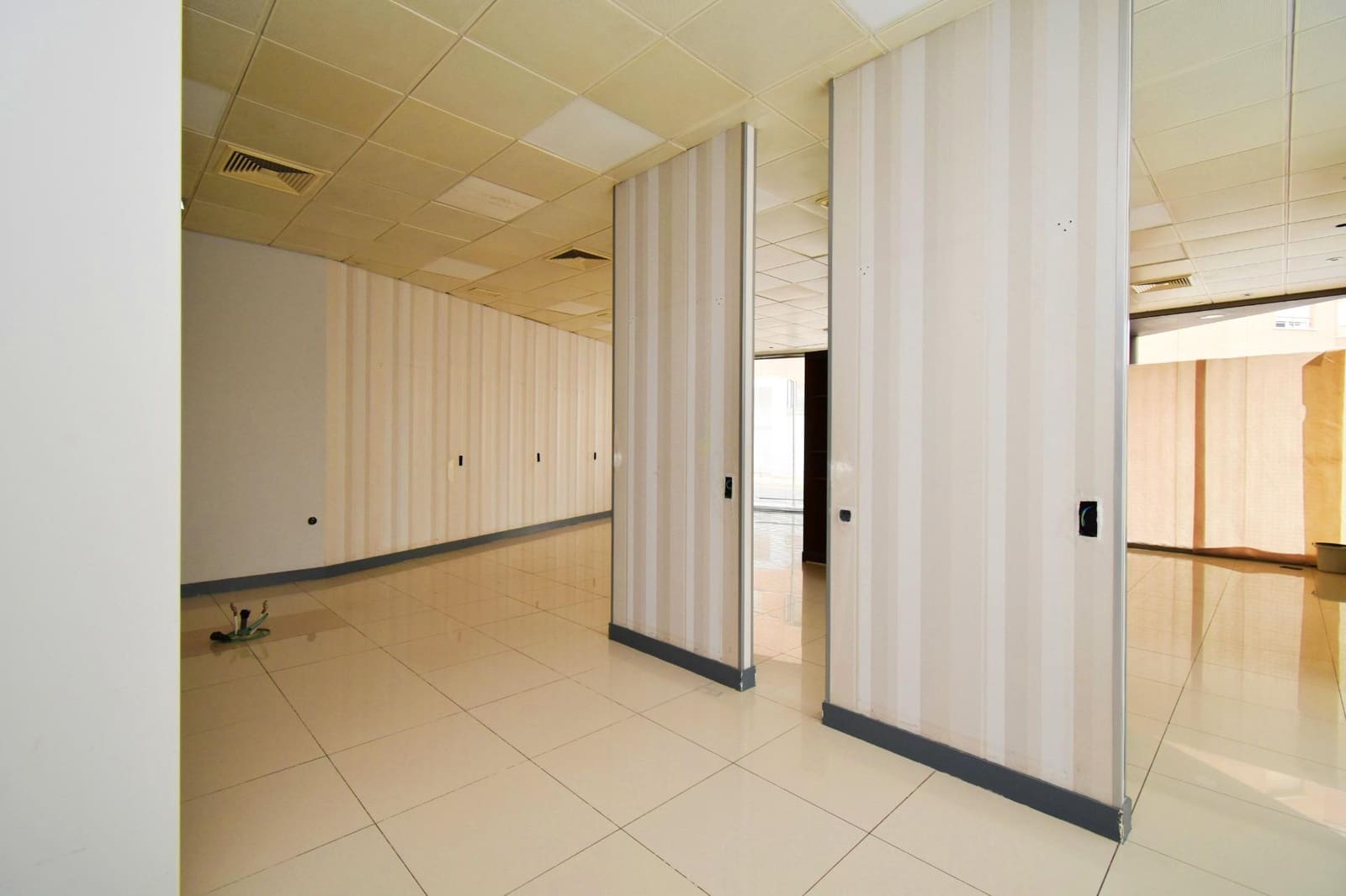 Erhverv til salg i El Ejido - € 228.600 (Ref: 8469506)