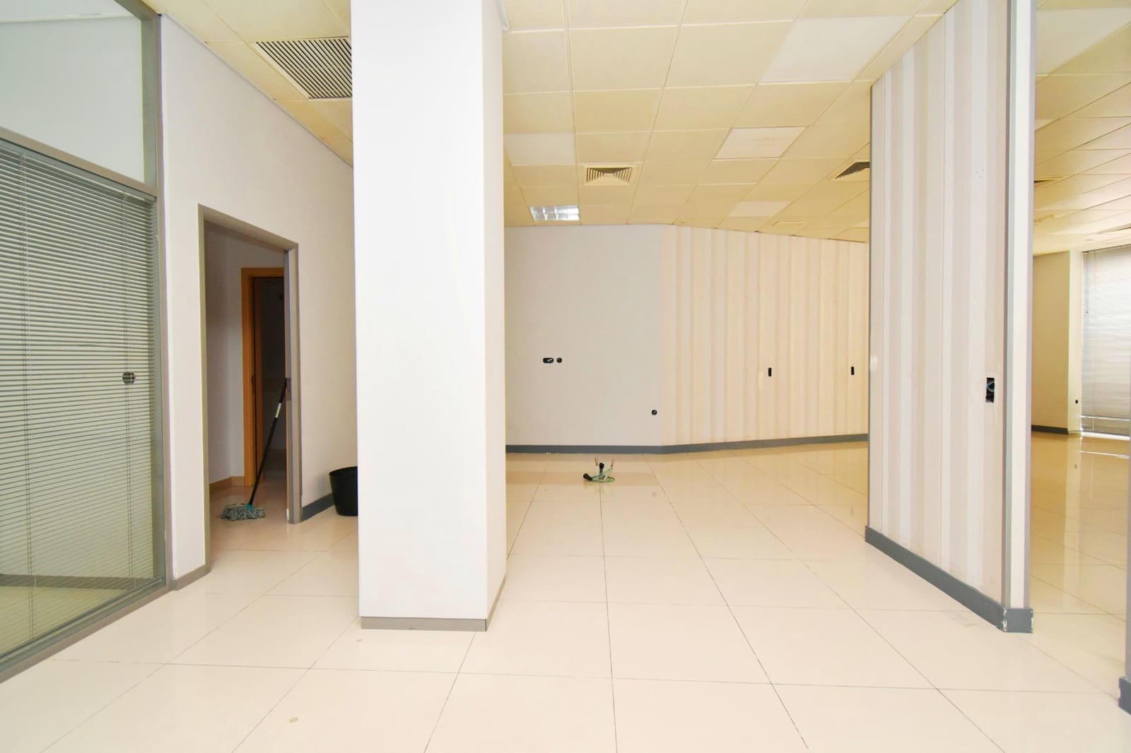 Erhverv til salg i El Ejido - € 228.600 (Ref: 8469506)