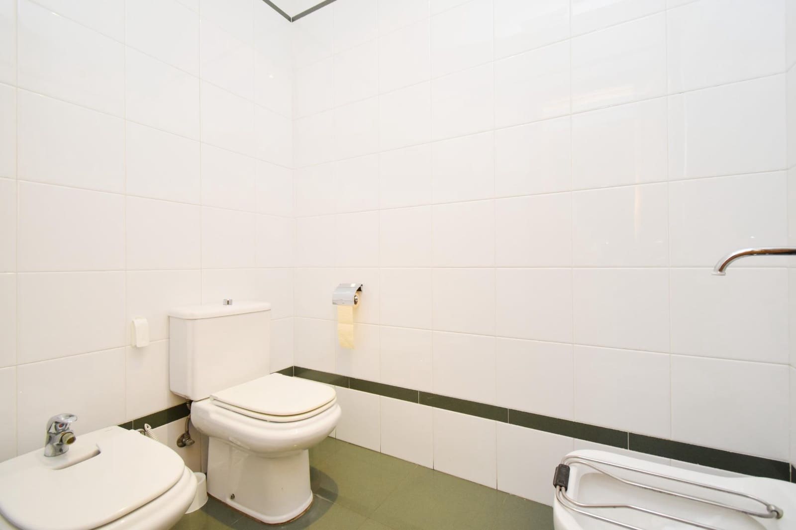 Erhverv til salg i El Ejido - € 150.000 (Ref: 8508837)