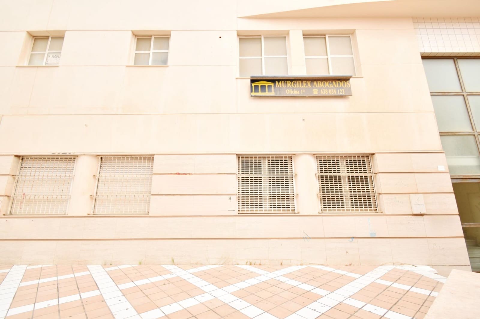 Erhverv til salg i El Ejido - € 150.000 (Ref: 8508837)