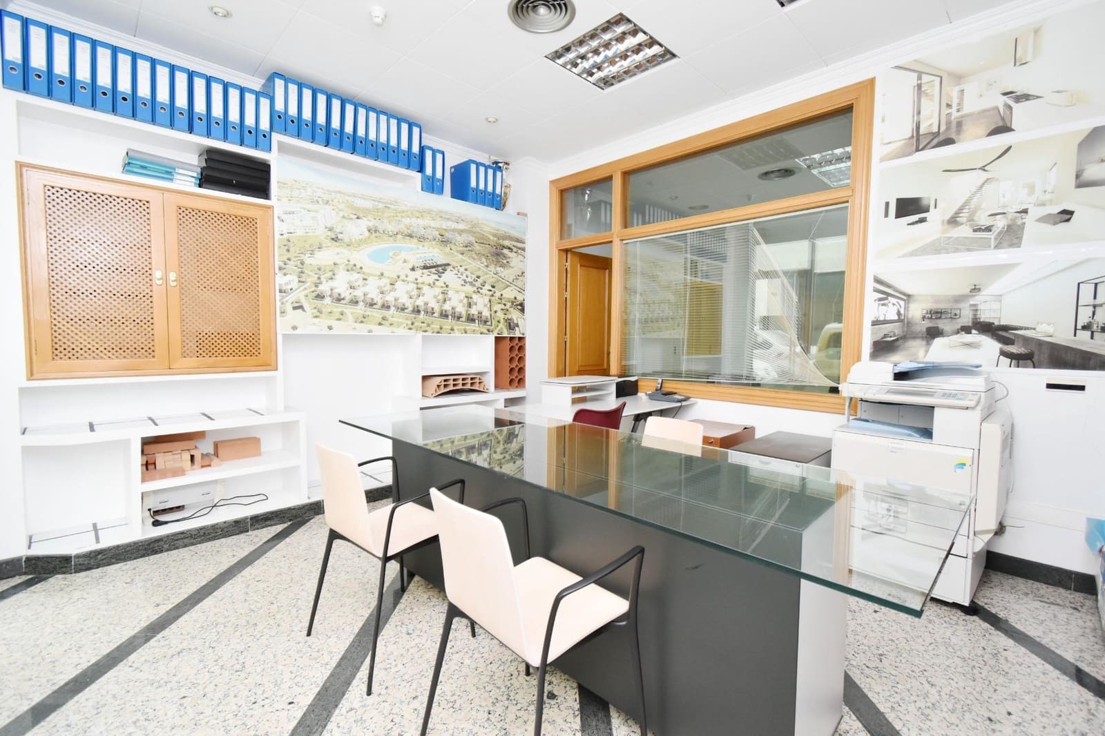 Erhverv til salg i El Ejido - € 150.000 (Ref: 8508837)