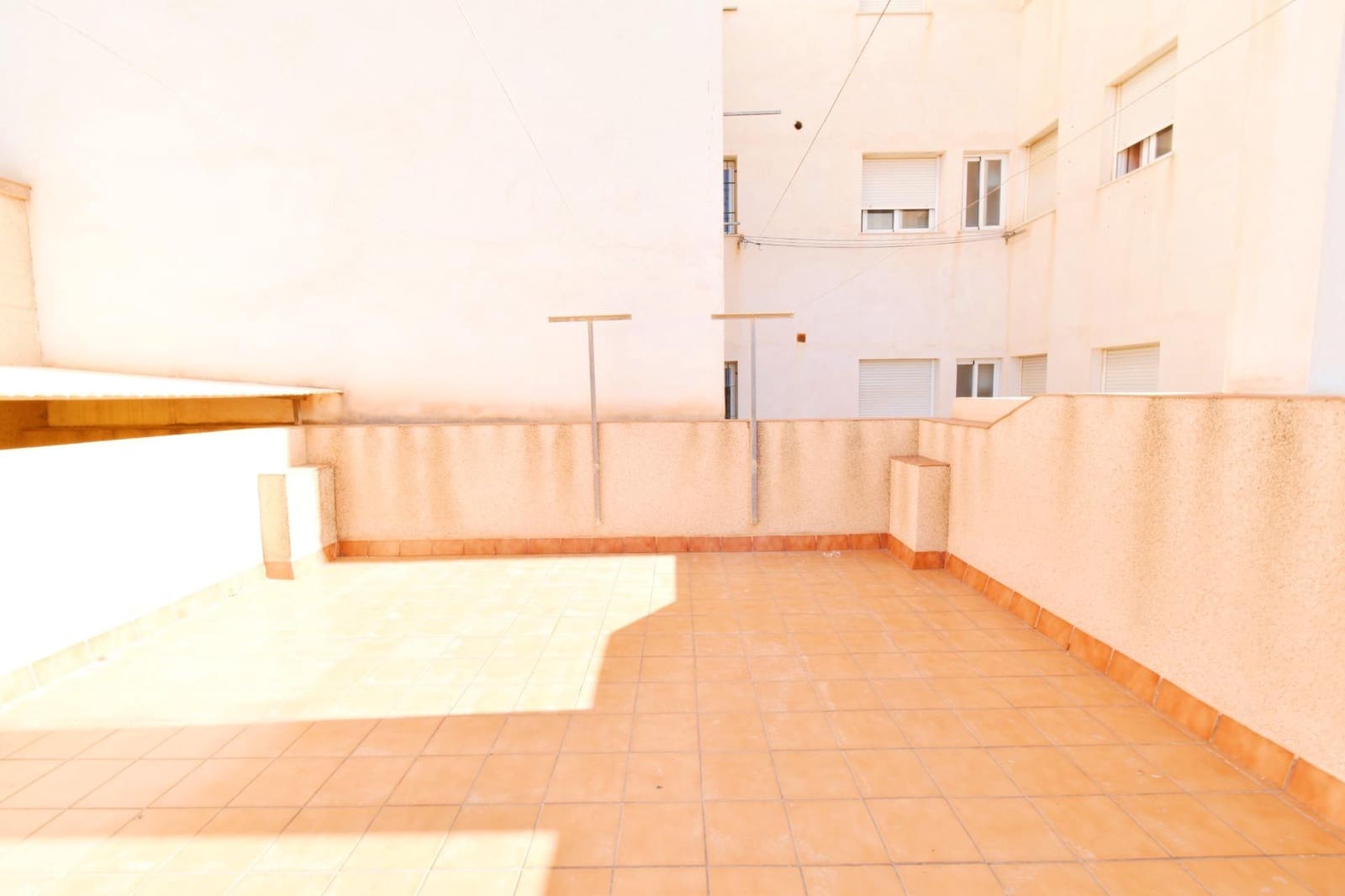 4 soveværelse Byhus til salg i Adra med garage - € 740.000 (Ref: 8561716)