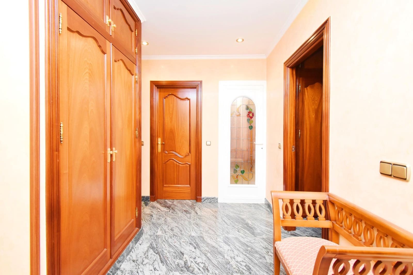 4 soveværelse Byhus til salg i Adra med garage - € 740.000 (Ref: 8561716)