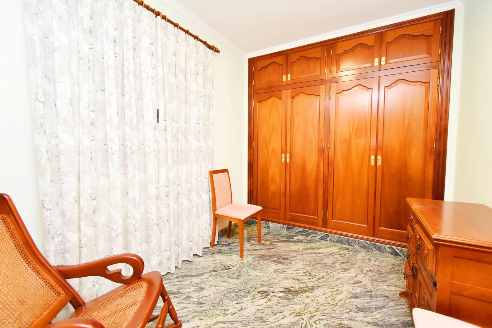 4 soveværelse Byhus til salg i Adra med garage - € 740.000 (Ref: 8561716)