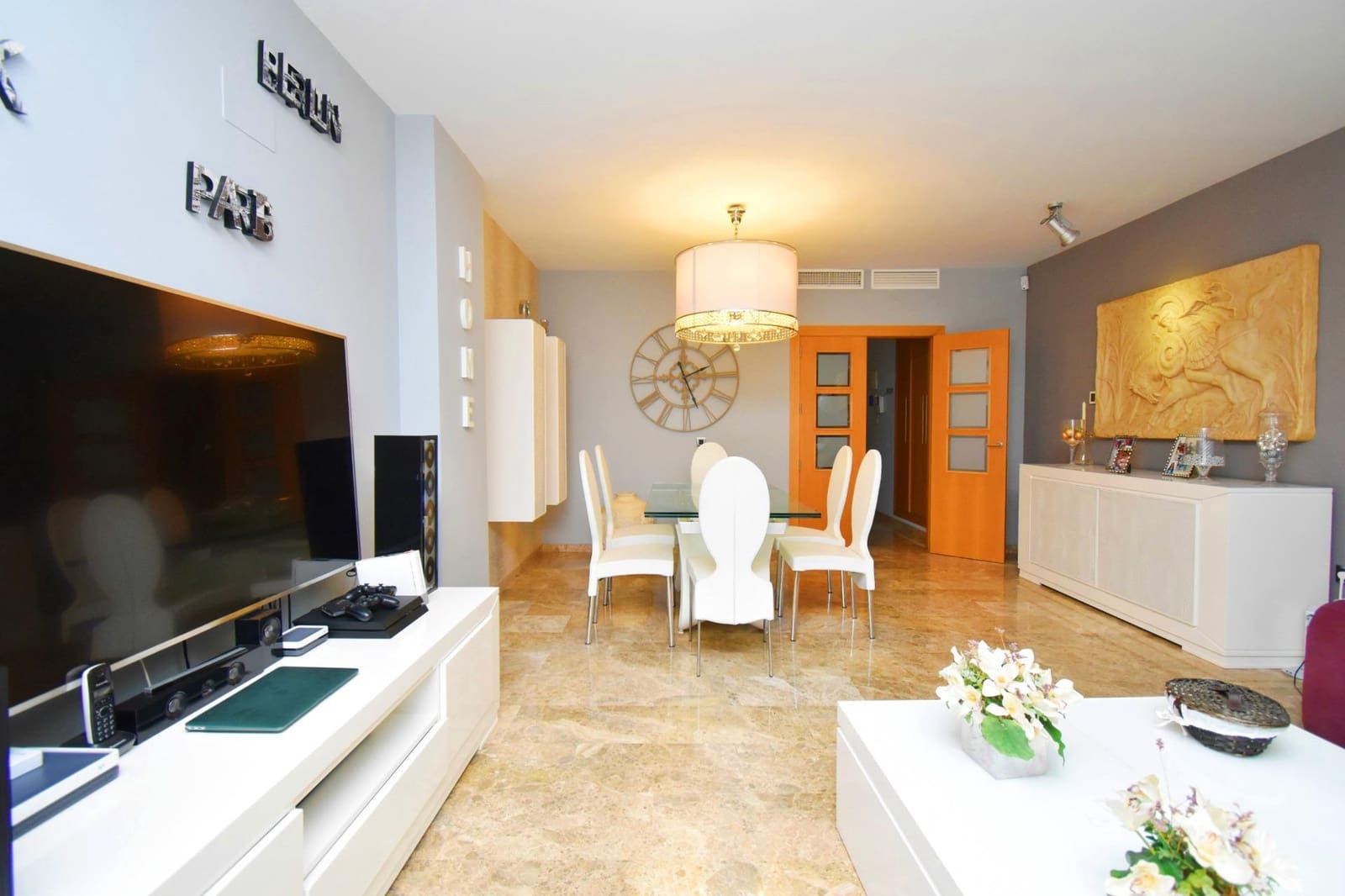4 bedroom Flat for sale in El Ejido with garage - € 215,000 (Ref: 8580010)