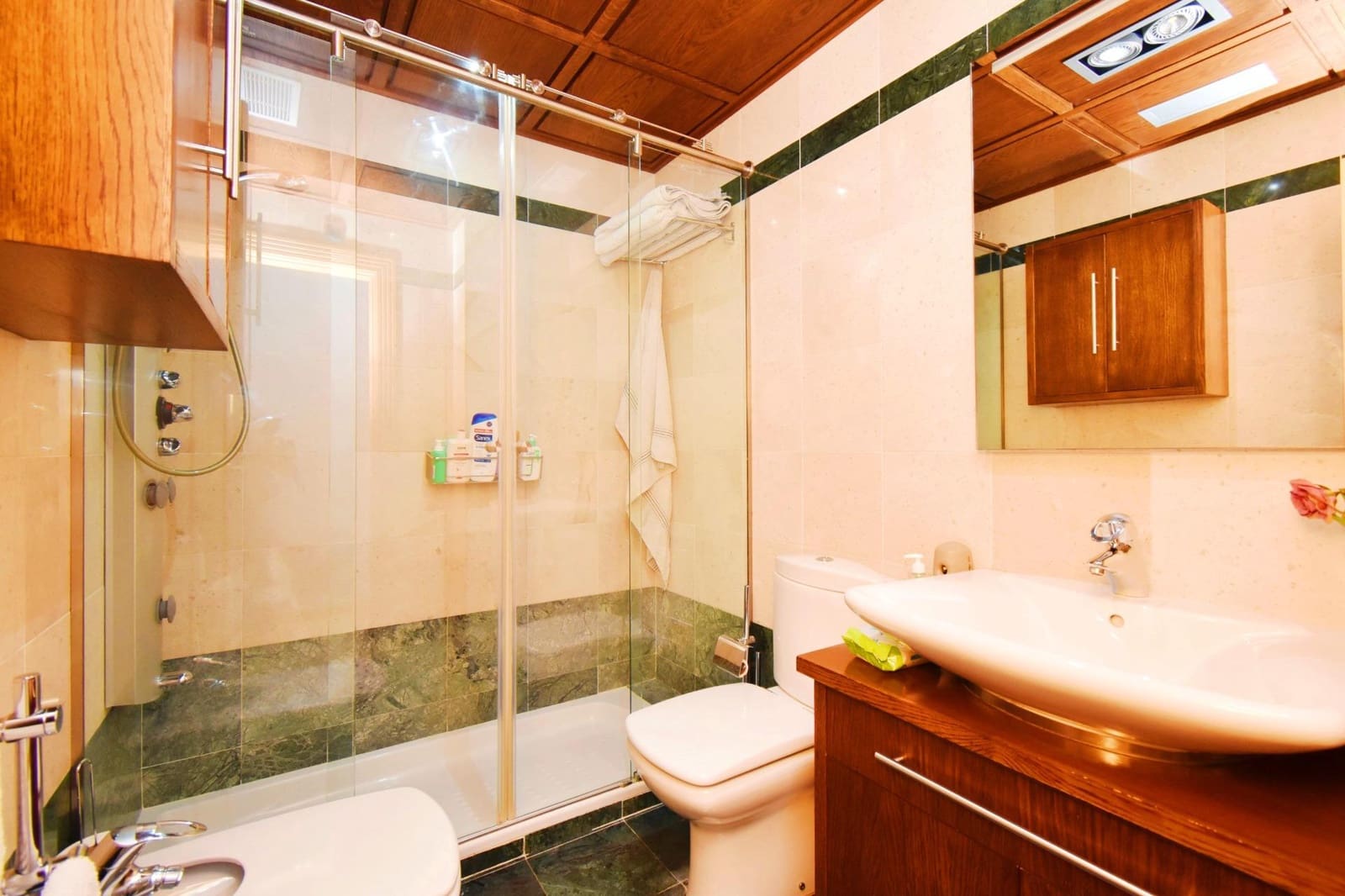 4 bedroom Flat for sale in El Ejido with garage - € 215,000 (Ref: 8580010)