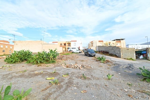 Działka budowlana na sprzedaż w Adra - 179 900 € (Ref: 8590897)