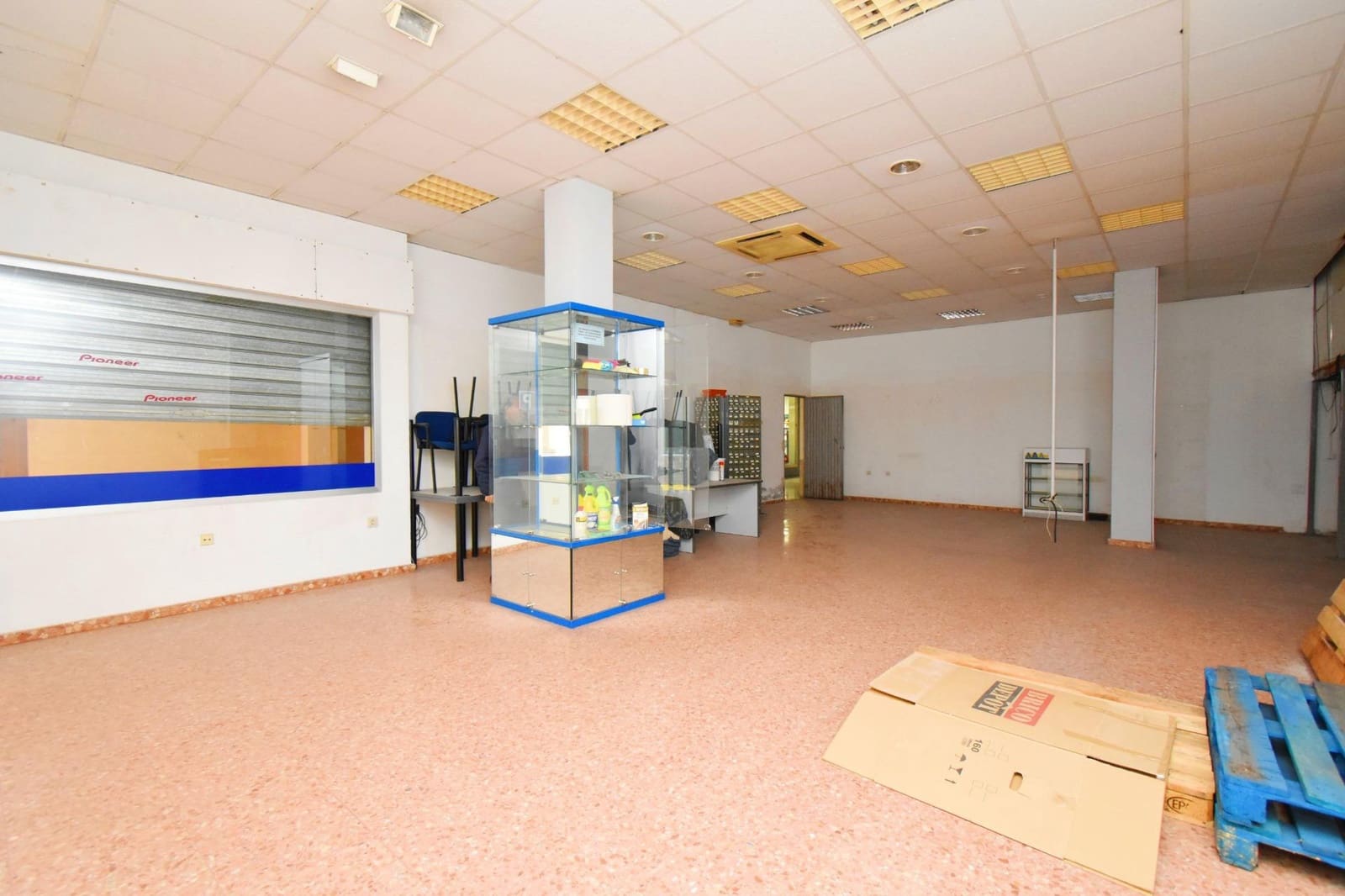 Commercial for sale in El Ejido - € 79,260 (Ref: 8809787)