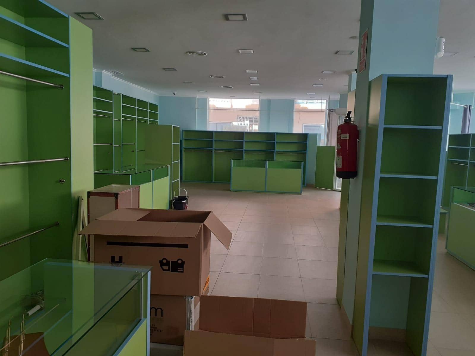 Erhverv til leje i El Ejido - € 850 (Ref: 8884337)