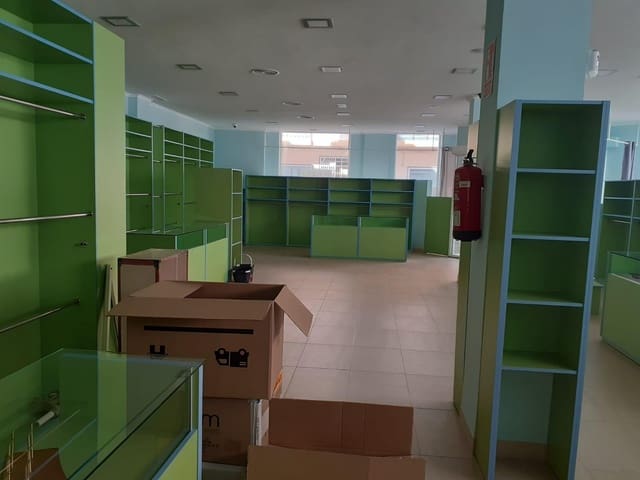 Commercial for rent in El Ejido - € 850 (Ref: 8884337)