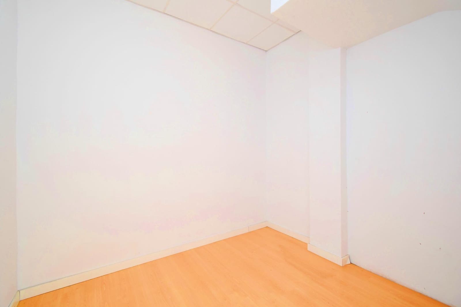 Erhverv til salg i El Ejido - € 69.900 (Ref: 8943875)