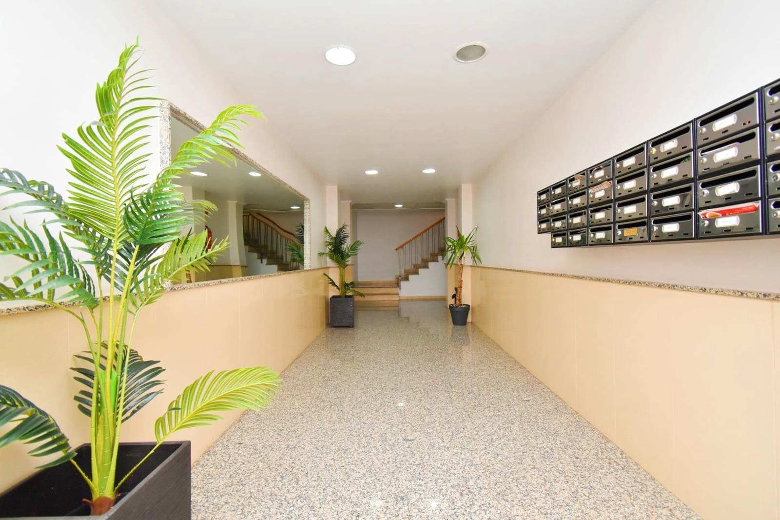 4 soveværelse Lejlighed til salg i El Ejido med garage - € 154.900 (Ref: 8979486)