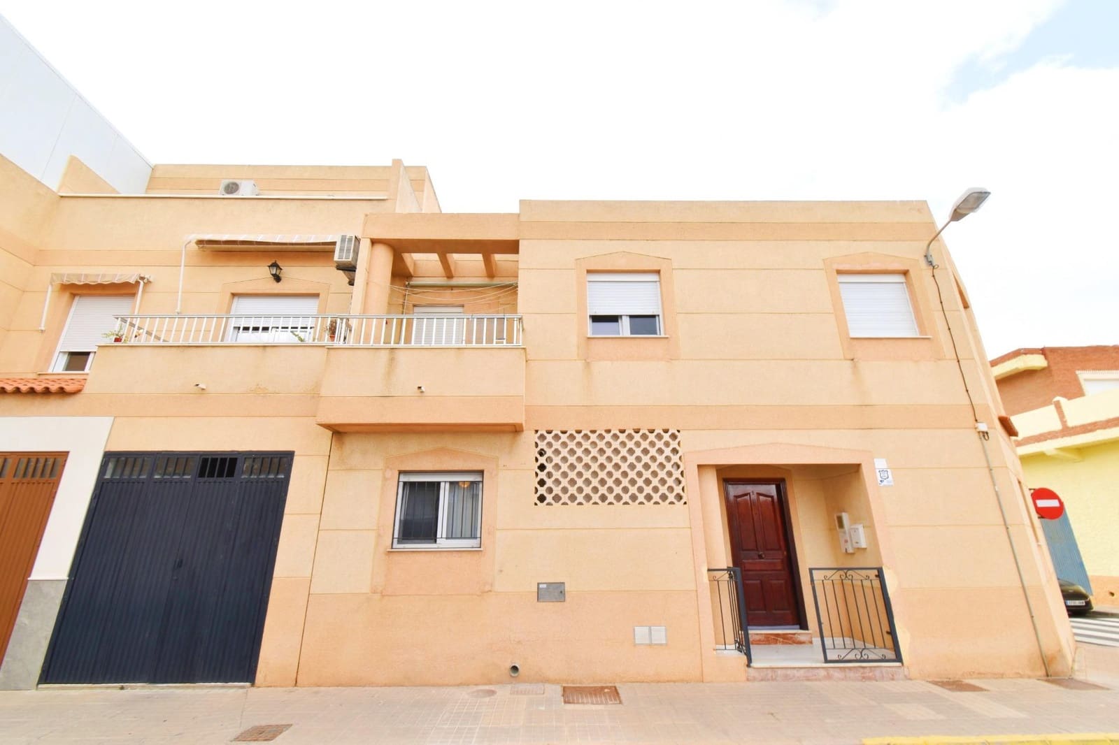 4 quarto Apartamento para venda em El Ejido com garagem - 152 000 € (Ref: 8993986)