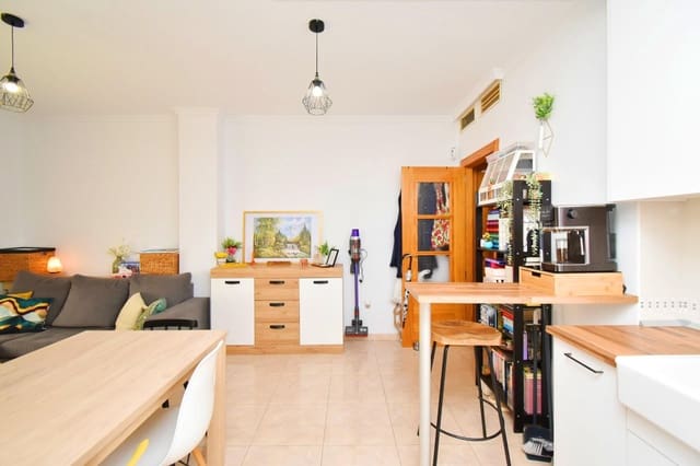 2 makuuhuone Asunto myytävänä paikassa El Ejido - 99 000 € (Ref: 9042509)