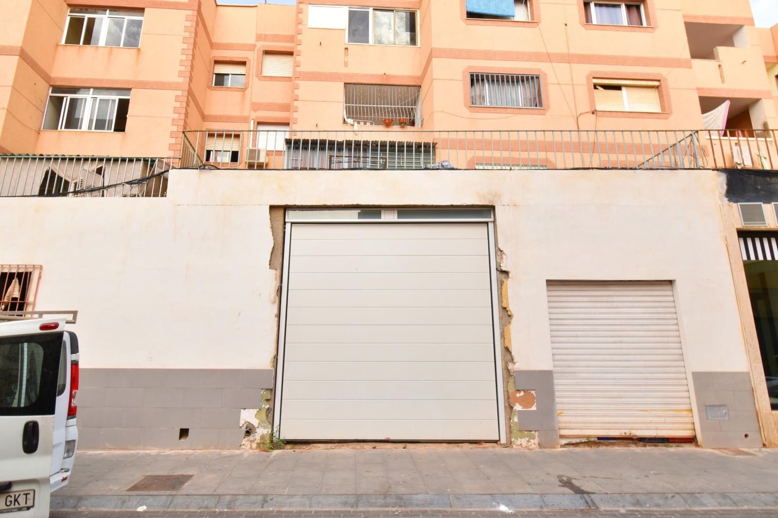 Erhverv til salg i El Ejido - € 119.000 (Ref: 9085429)