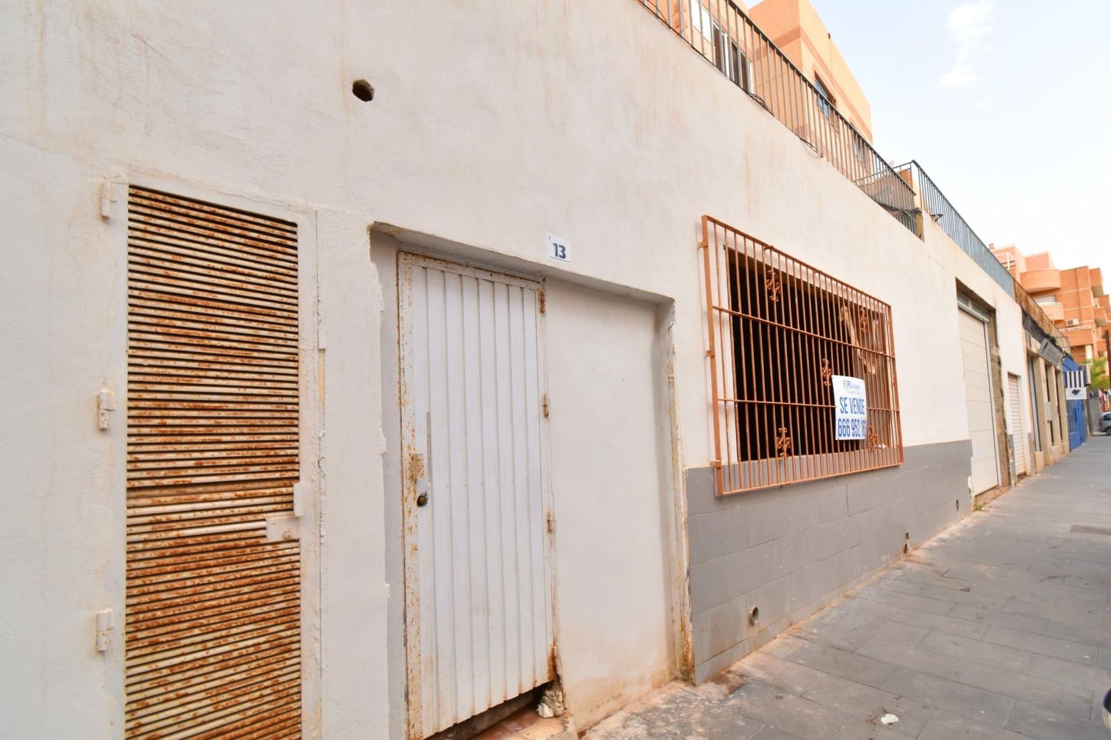 Erhverv til salg i El Ejido - € 119.000 (Ref: 9085429)