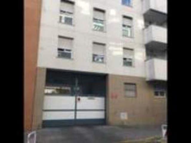 Garage til salg i Huerta del Pilar, Sevilla by - € 19.500 (Ref: 9107170)