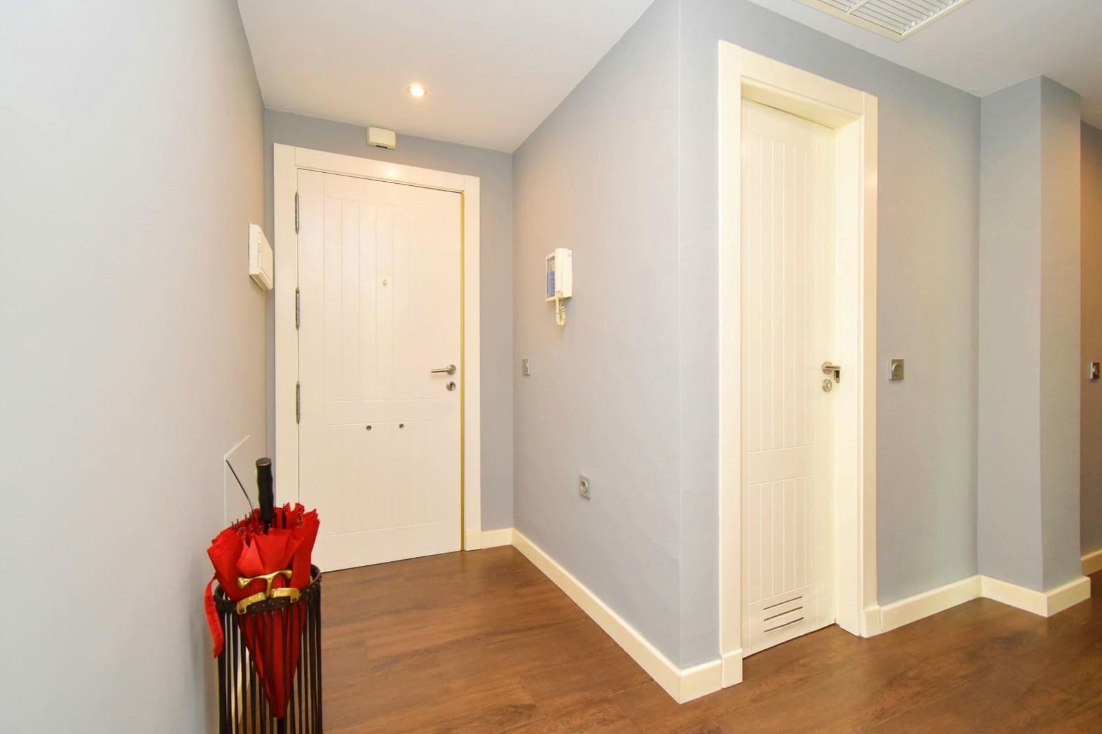 2 soveværelse Lejlighed til salg i Almerimar med swimmingpool garage - € 249.000 (Ref: 9107171)