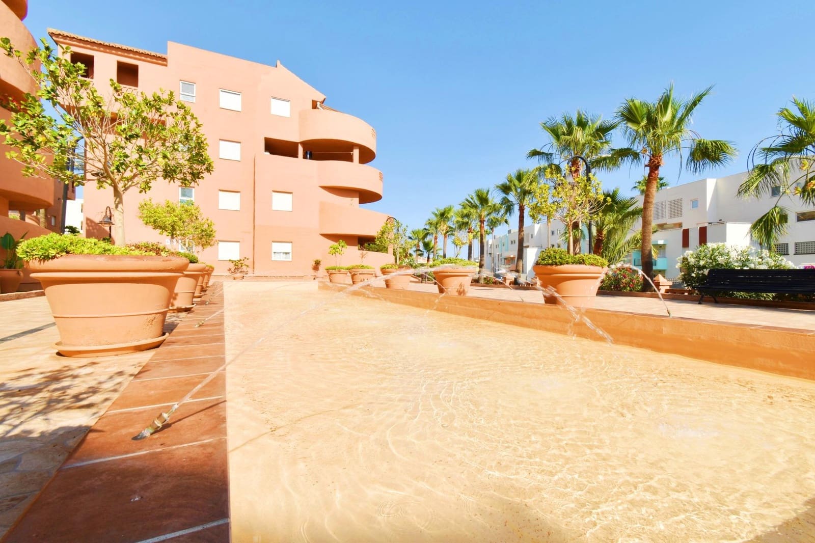 2 soveværelse Lejlighed til salg i Almerimar med swimmingpool garage - € 249.000 (Ref: 9107171)