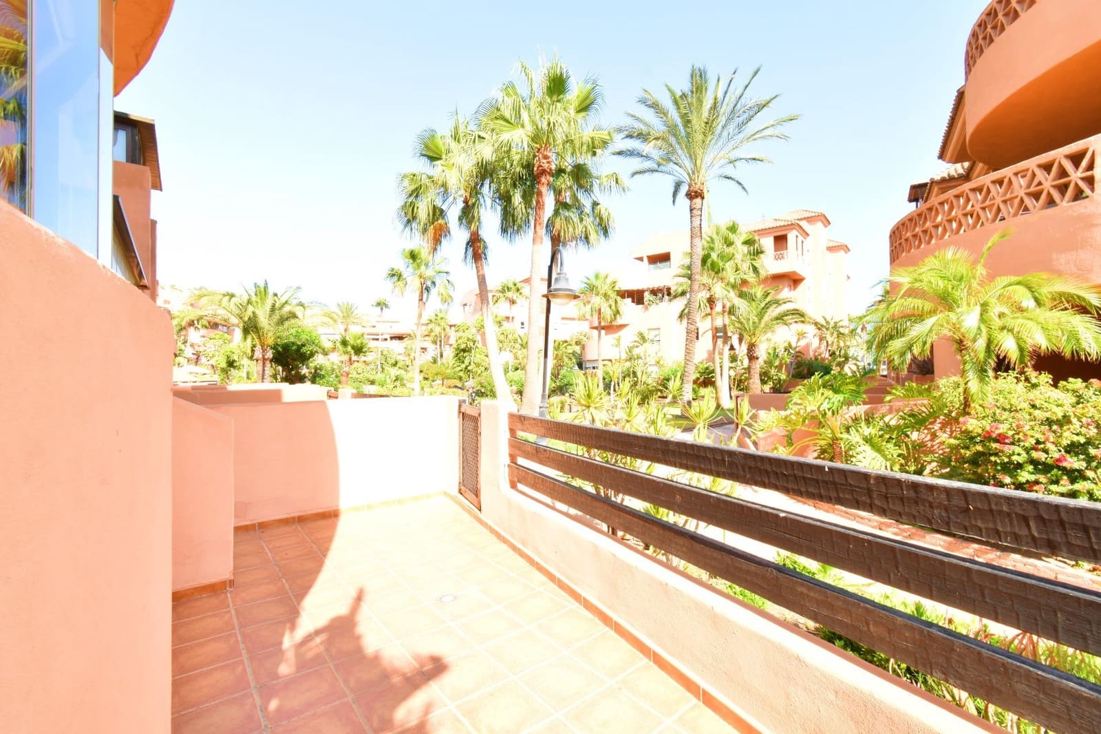 2 soveværelse Lejlighed til salg i Almerimar med swimmingpool garage - € 249.000 (Ref: 9107171)