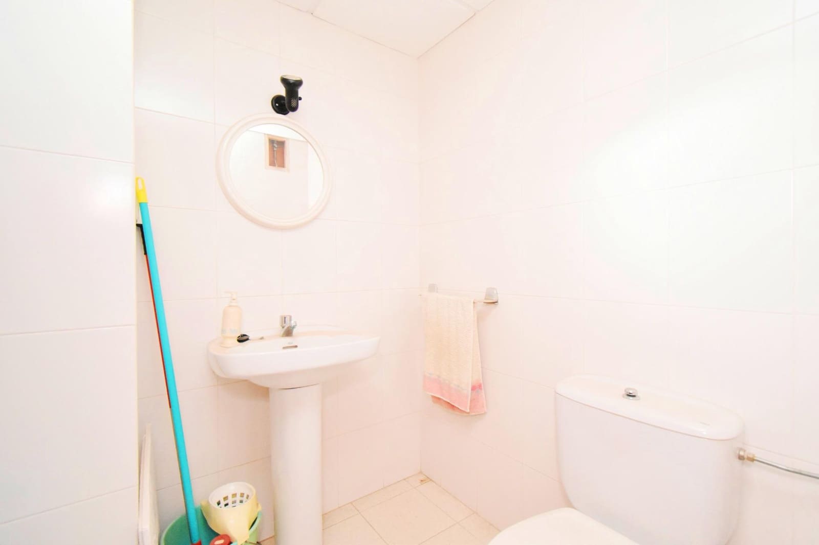 Kontor till salu i El Ejido - 76 500 € (Ref: 9321774)