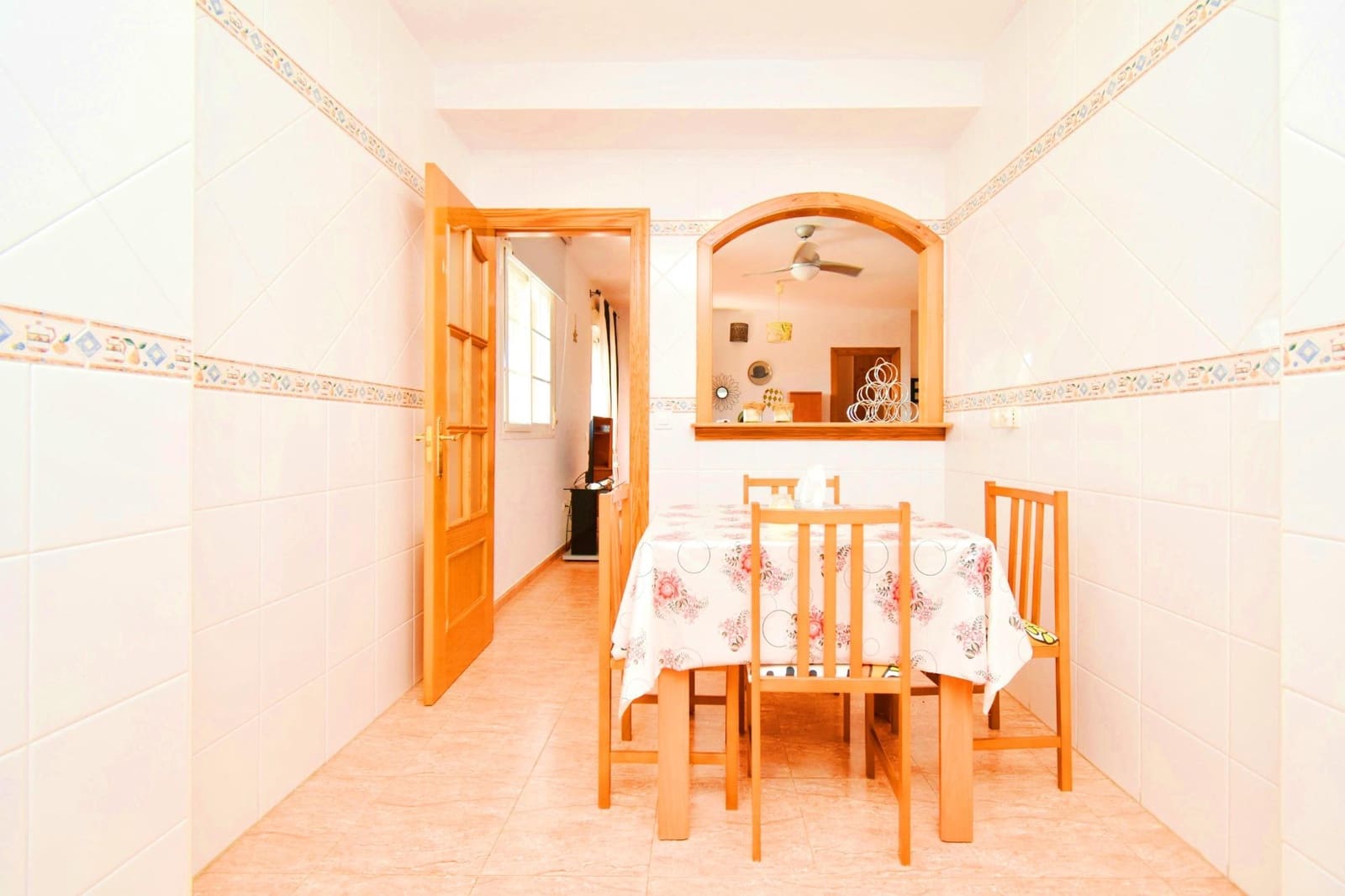 2 sovrum Takvåning att hyra i Roquetas de Mar med pool garage - 750 € (Ref: 9321775)