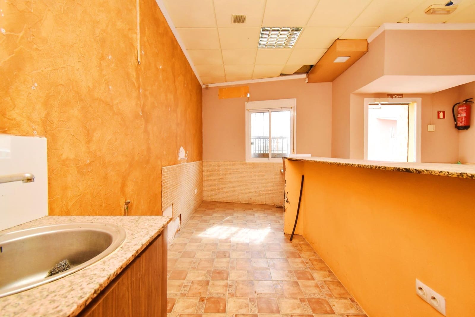 Komercyjne na sprzedaż w El Ejido - 39 000 € (Ref: 9330837)