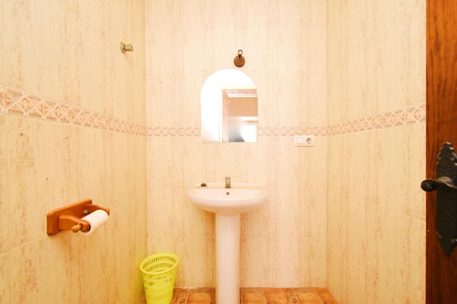 Komercyjne na sprzedaż w El Ejido - 39 000 € (Ref: 9330837)